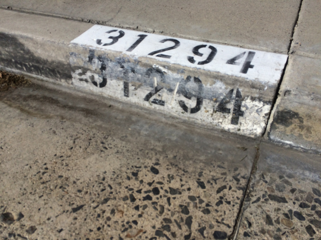 Modern Curb House Number Stencil; 4″, Mid Century, Palm Springs, Neutra, Atomic
