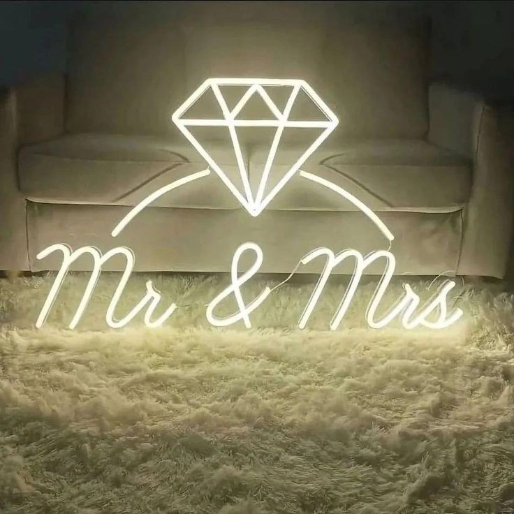 Handcrafted Personalised Neon Lights – Custom Name & Logo LED Wall Hangings