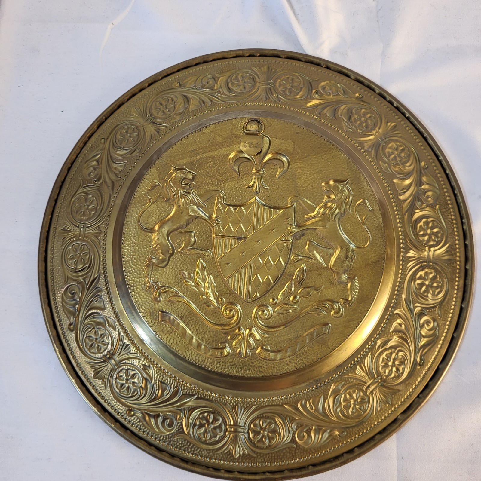 Vintage 12″ Pair of Embossed Brass Coat Of Arms Wall Plates Made in England