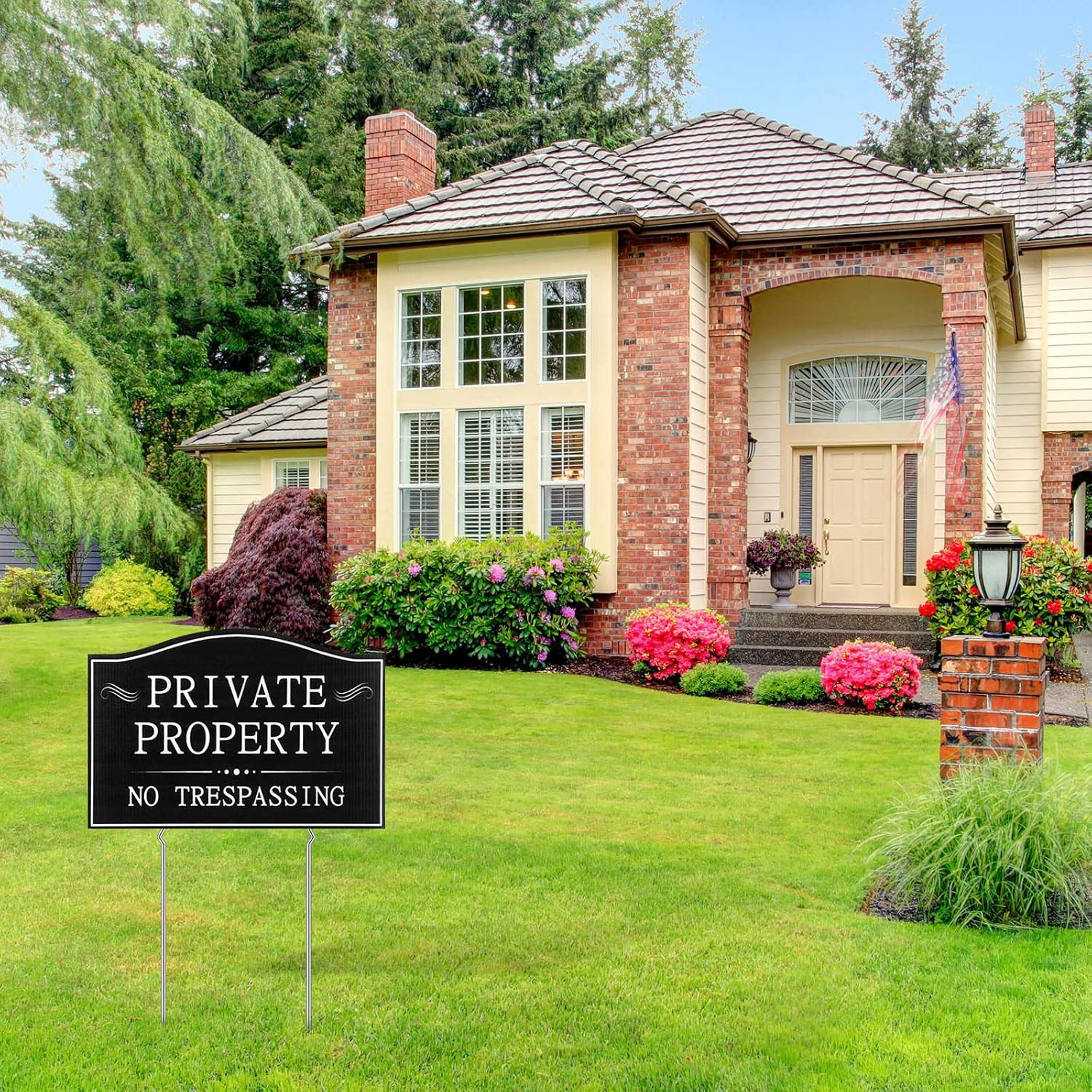 Maitys 4 Pcs Private Property No Trespassing Signs with 15 Metal Stakes 11.8 X 7