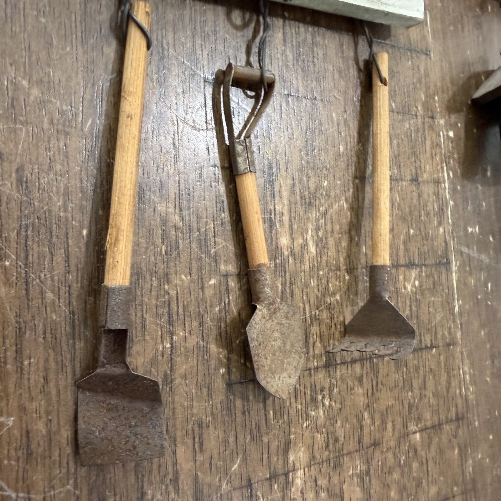 2 Vtg Ohio Wholesale Bird House & Garden Mobile Small Wall Hanging Plaques VGC