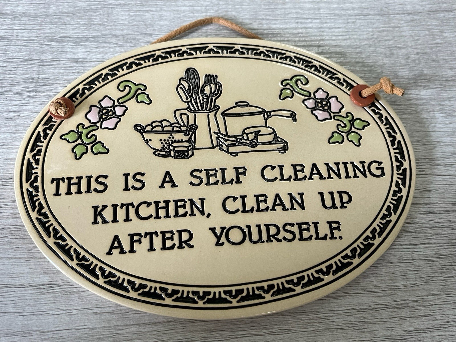 Vintage 1987 Trinity Pottery Wall Plaque Kitchen Rules Decor 7×5.5in