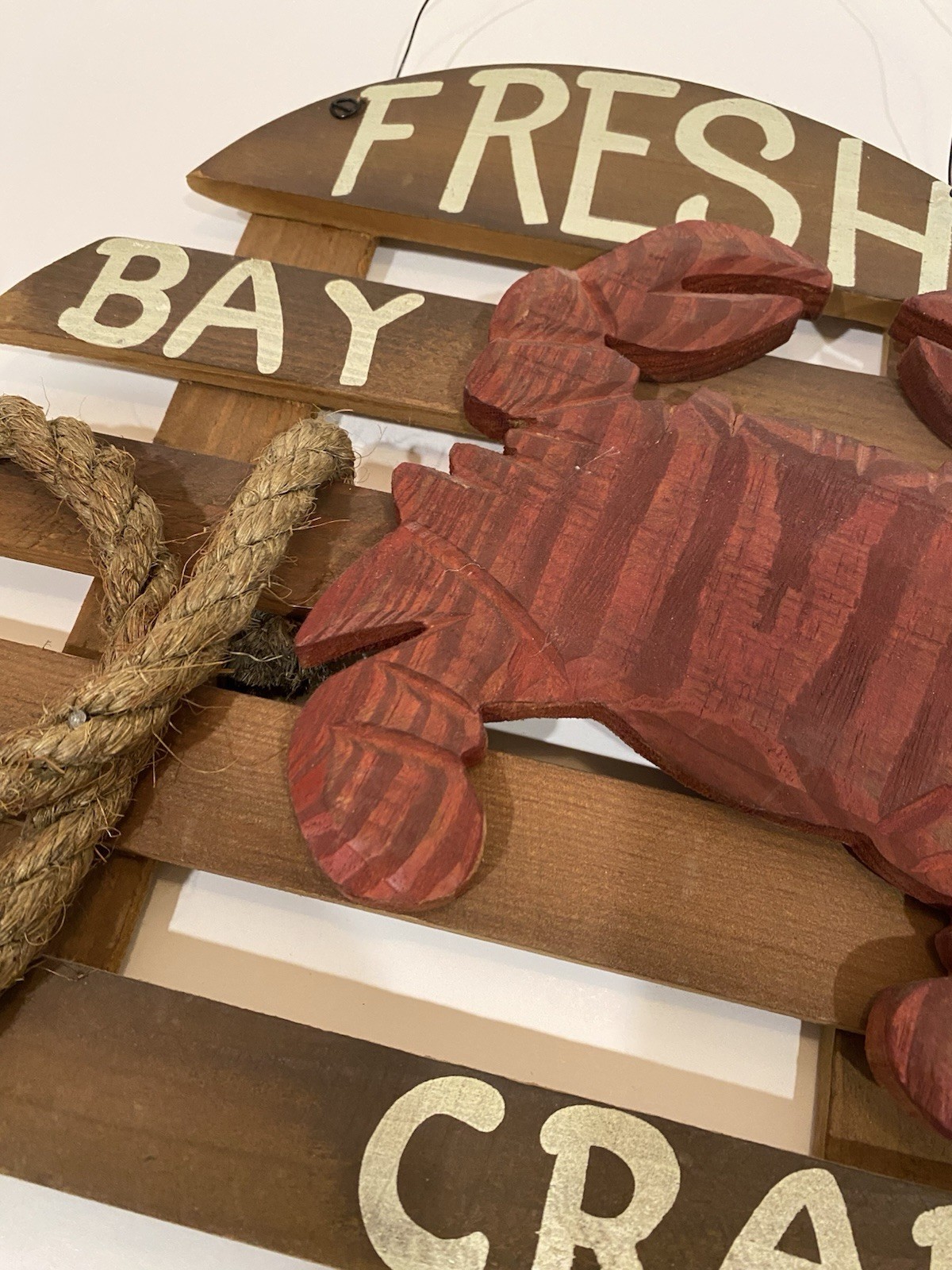 Vintage Wooden Nautical Crab Sign Wall Art Decor With Rustic Rope 14”x16”