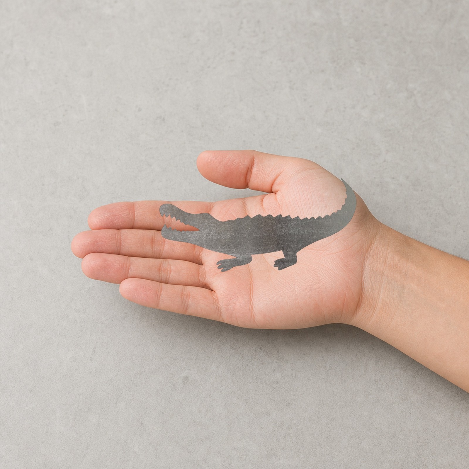 Alligator Steel Cutout Shape, Raw Metal Wall Art and Craft Supply