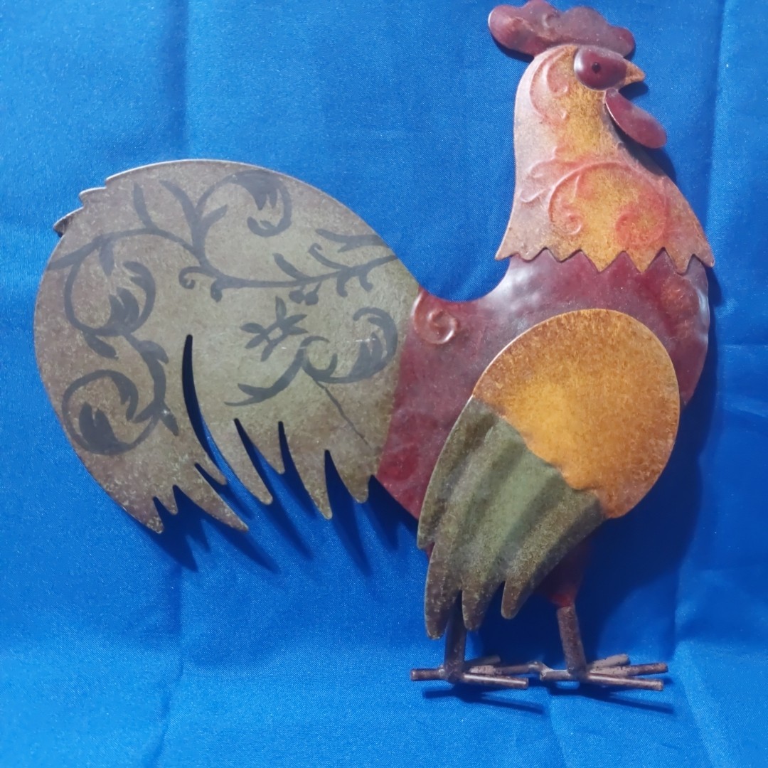 Metal Chicken Wall Art 3D rooster Farm House Hanging Decorations (Pair of 2)