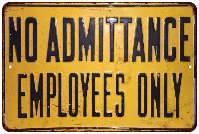 Employees Only Sign No Amittance Vintage Reproduction Business Sign 108120067020