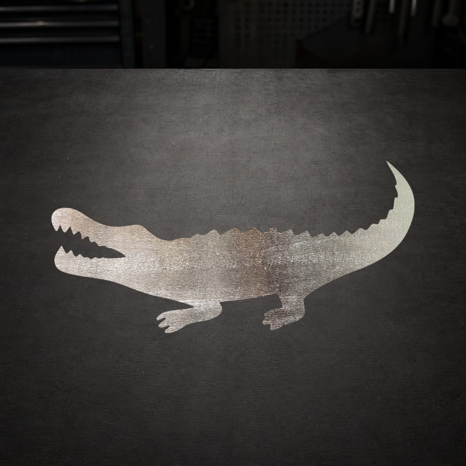 Alligator Steel Cutout Shape, Raw Metal Wall Art and Craft Supply
