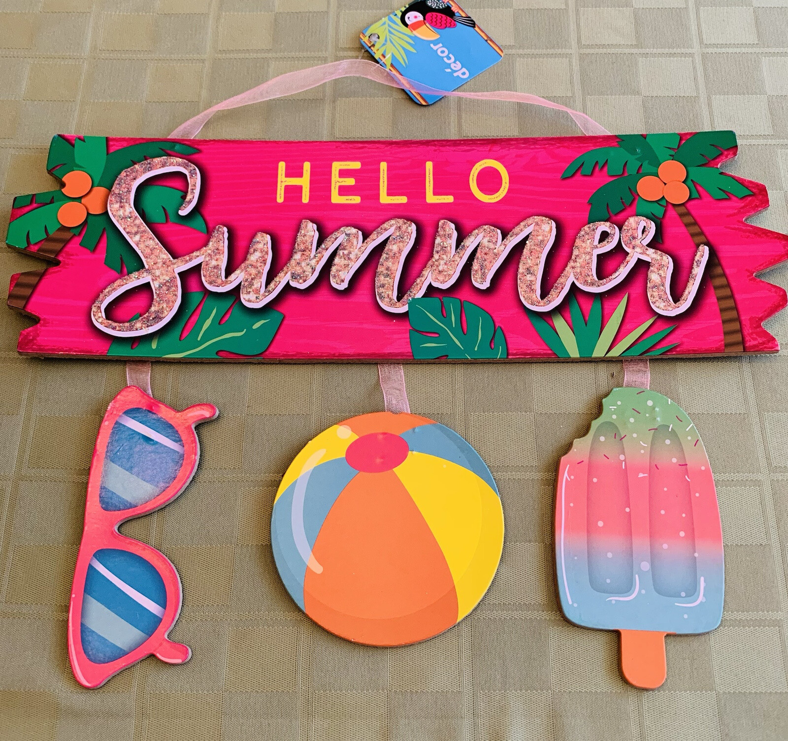 HELLO SUMMER Sign Sunglasses Beach Ball Frozen Treat Decor Glitter Wall Door NEW