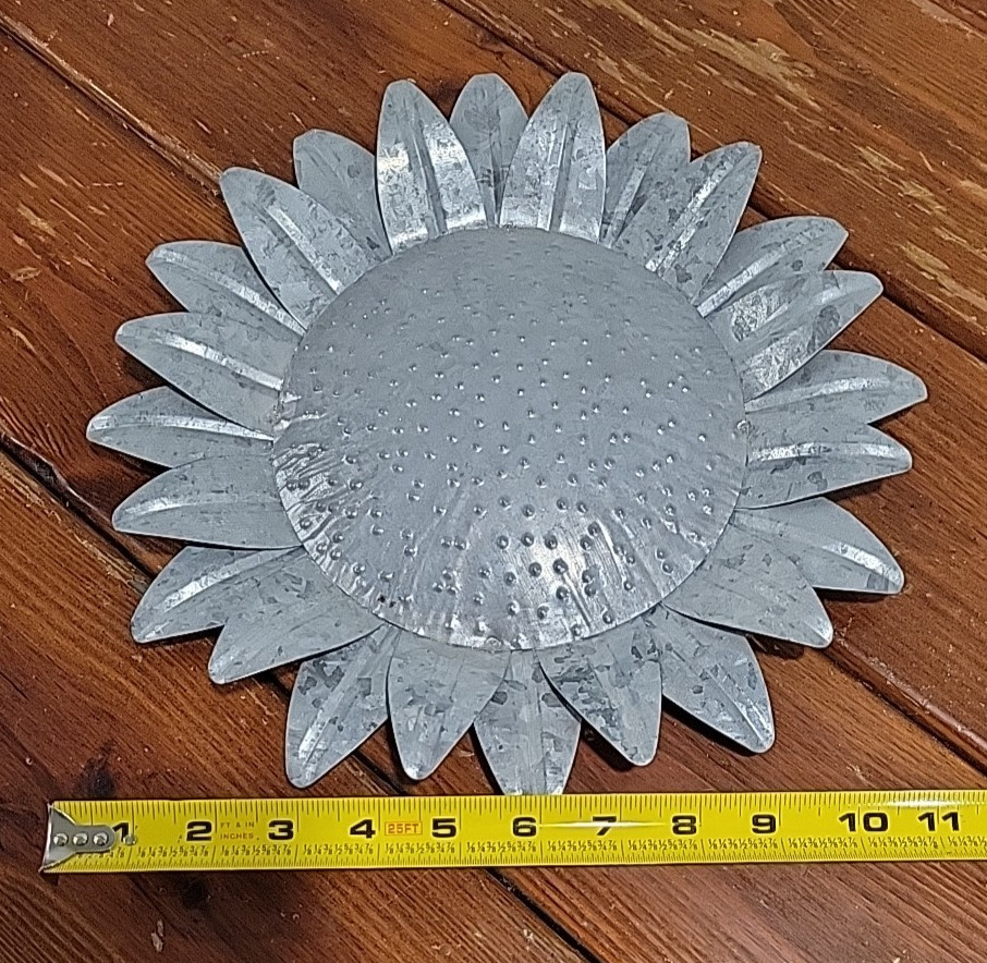 Metal Sunflower wall decor 11 Inches