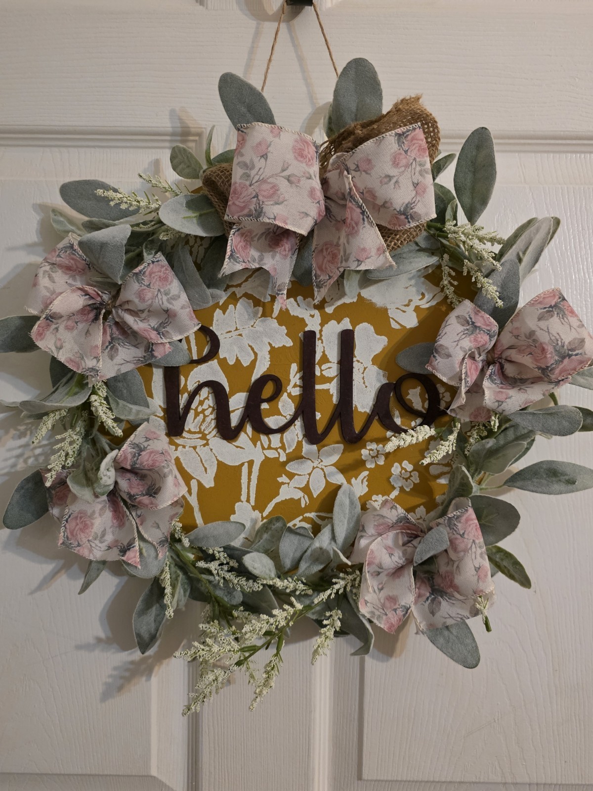 Hello Wood Door Sign/Wreath