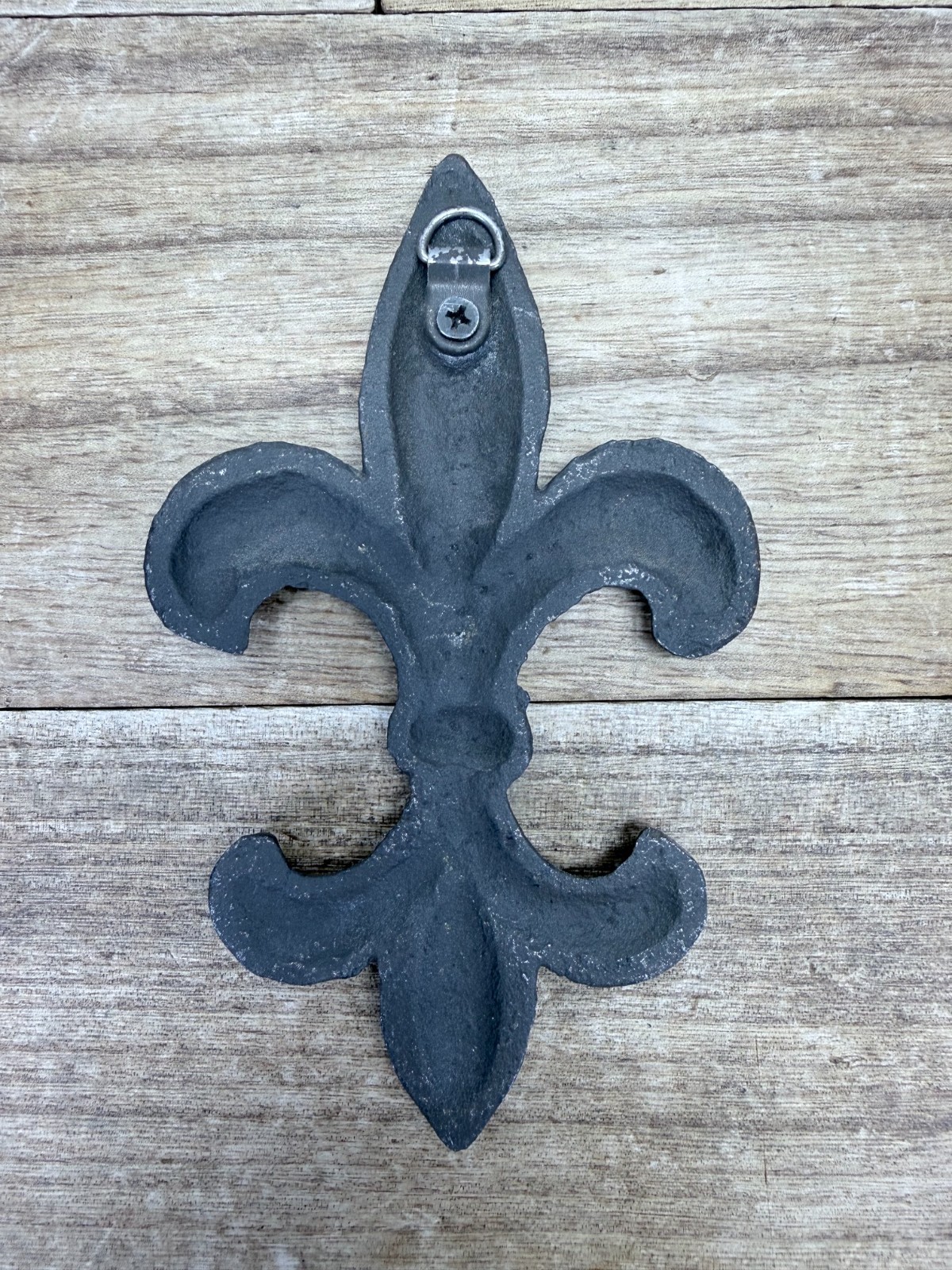 Cast Iron Wall Decor Fleur de Lis 6” x 4” Wall Hanging Plaque 1ea.
