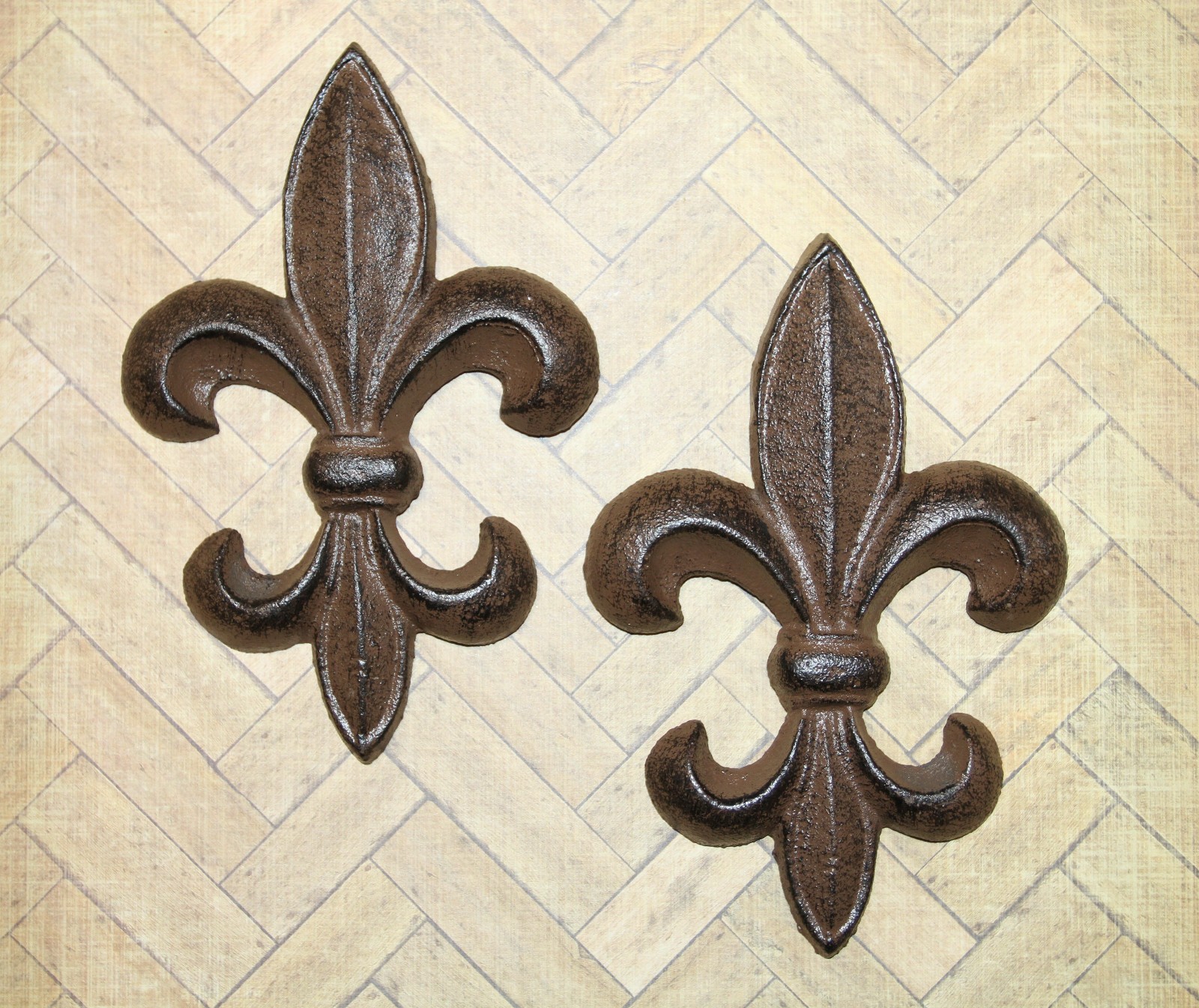 2-FLUER DE LIS Medium Wall Plaques,New Orleans Style Wall Decor,Gifts,F-6