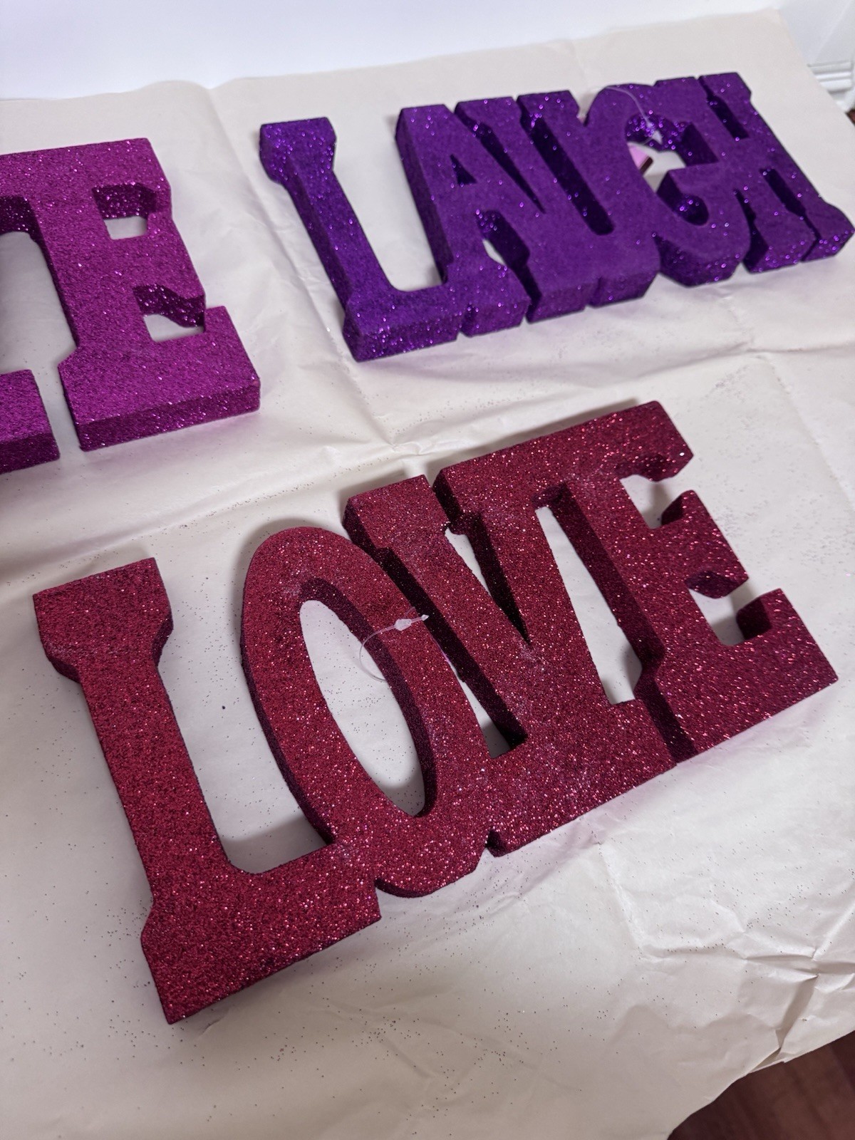 Valentine’s Day Deocrative Signs LIVE LAUGH LOVE