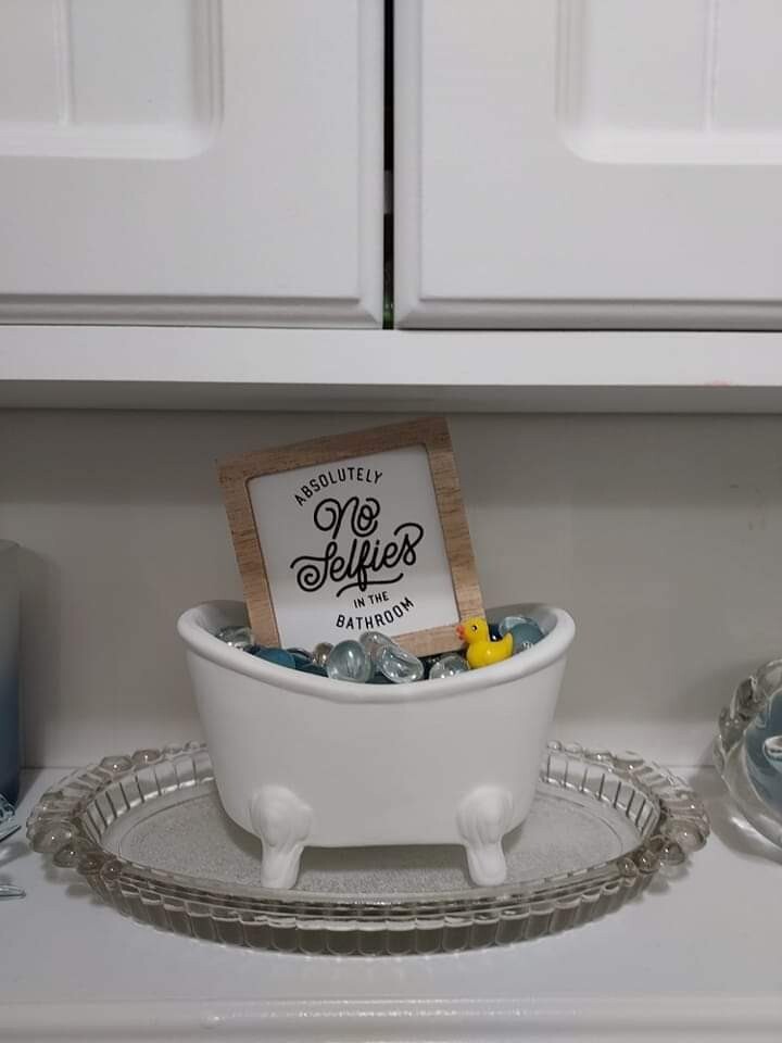 New “Absolutely No Selfies in the Bathroom” Mini Wood Hanging Sign Decor Bath 3″