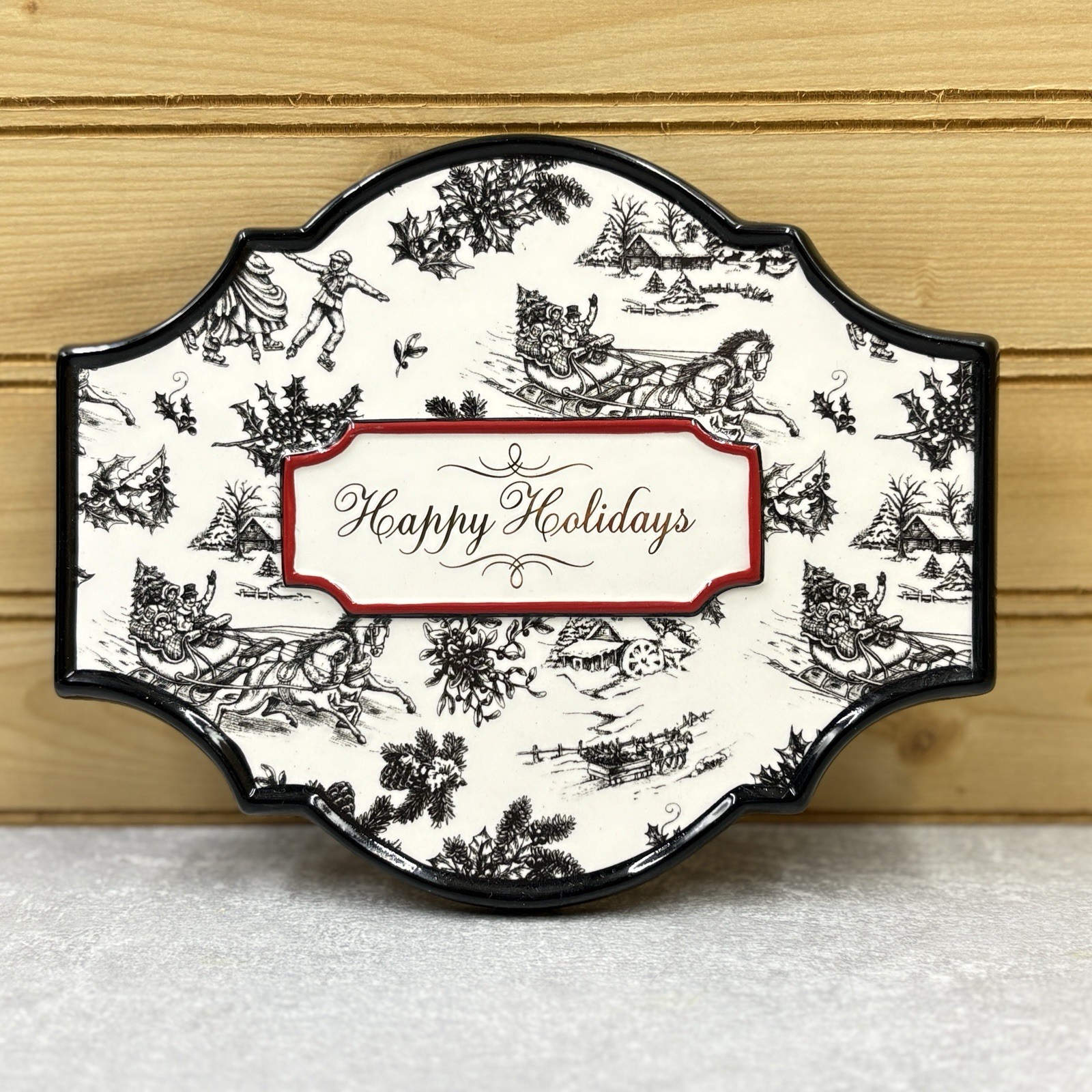 Grasslands Road Happy Holidays Ceramic Wall Plaque 7in Christmas Decor