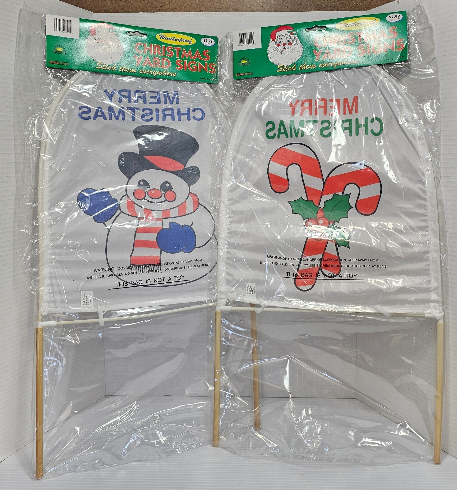 LoomCo Christmas Yard Sign Waterproof PT8124 Vtg 1996 CandyCane Snowman Lot Of 2
