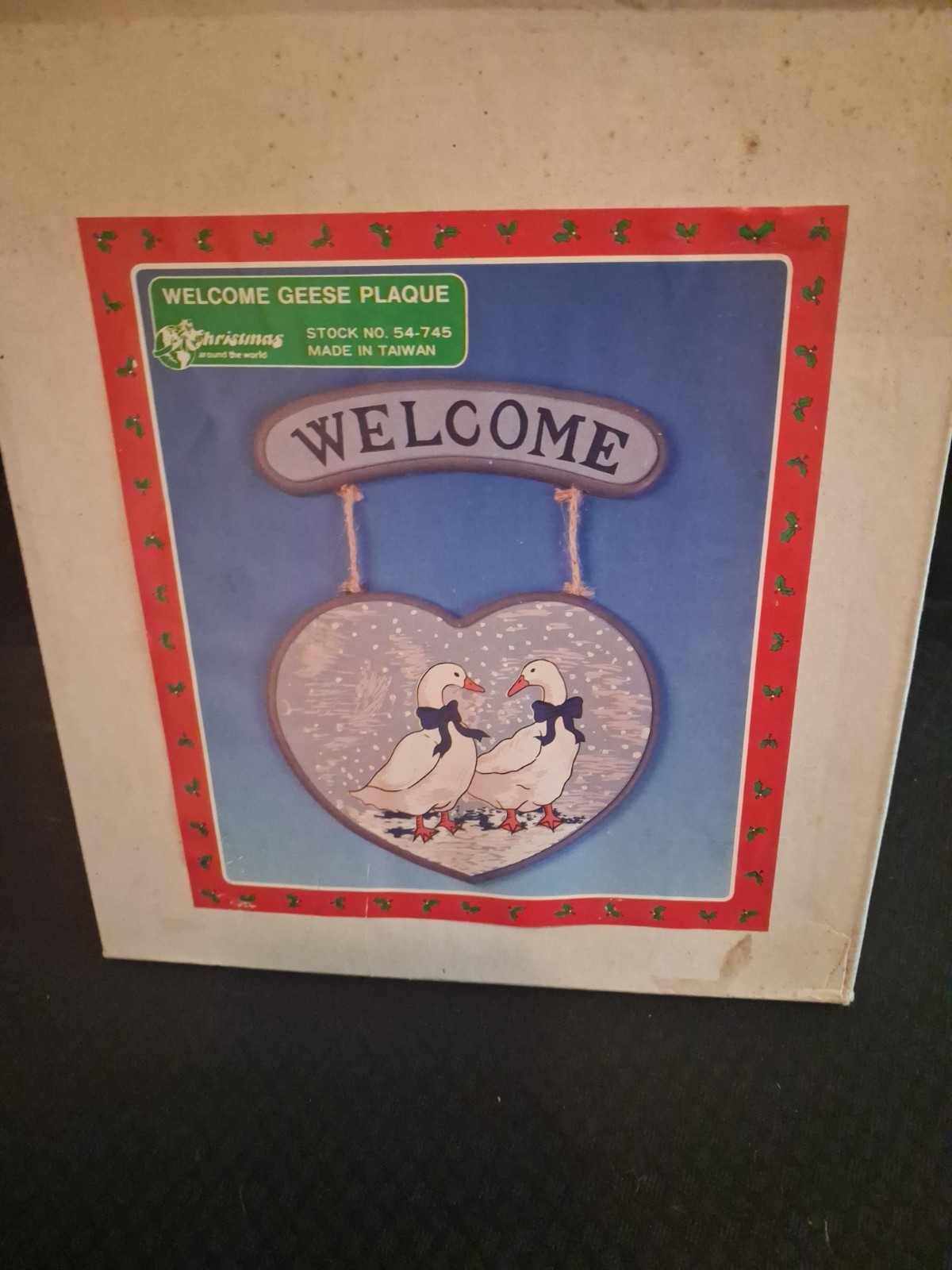 90’s Geese Welcome Vintage Decor Heart Shaped Wooden Comes With Box Never Hung