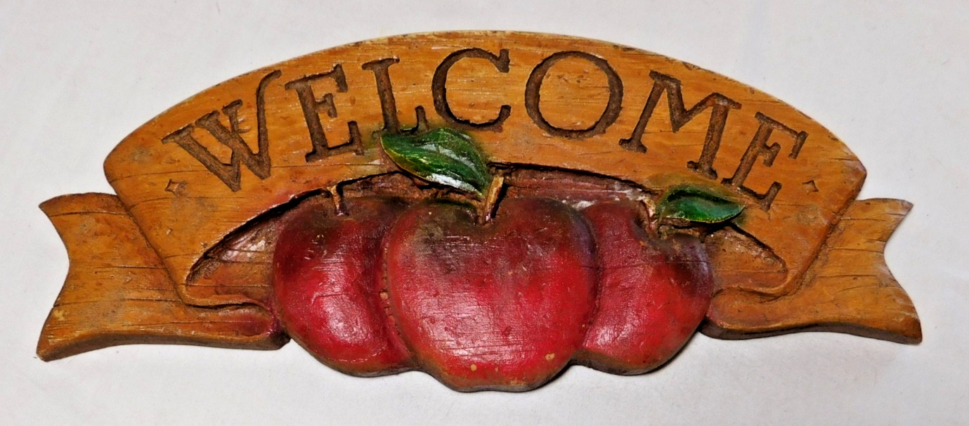 15″ Country Carver WELCOME Apple sign created/designed by artist Al Pisano 1998