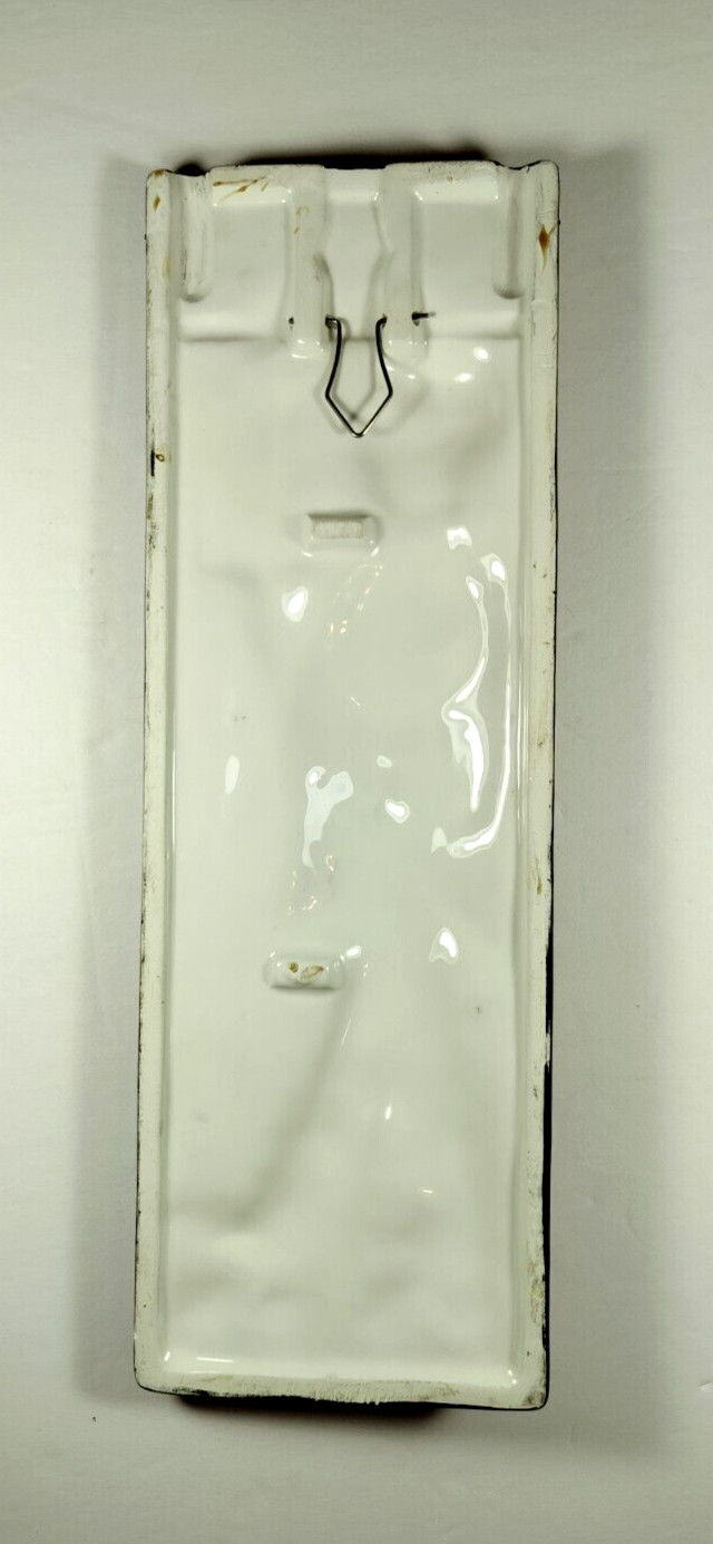 Ceramic Glossy Waiter/Maitre D 3D Wall Plaque by Durham Fantastic Color