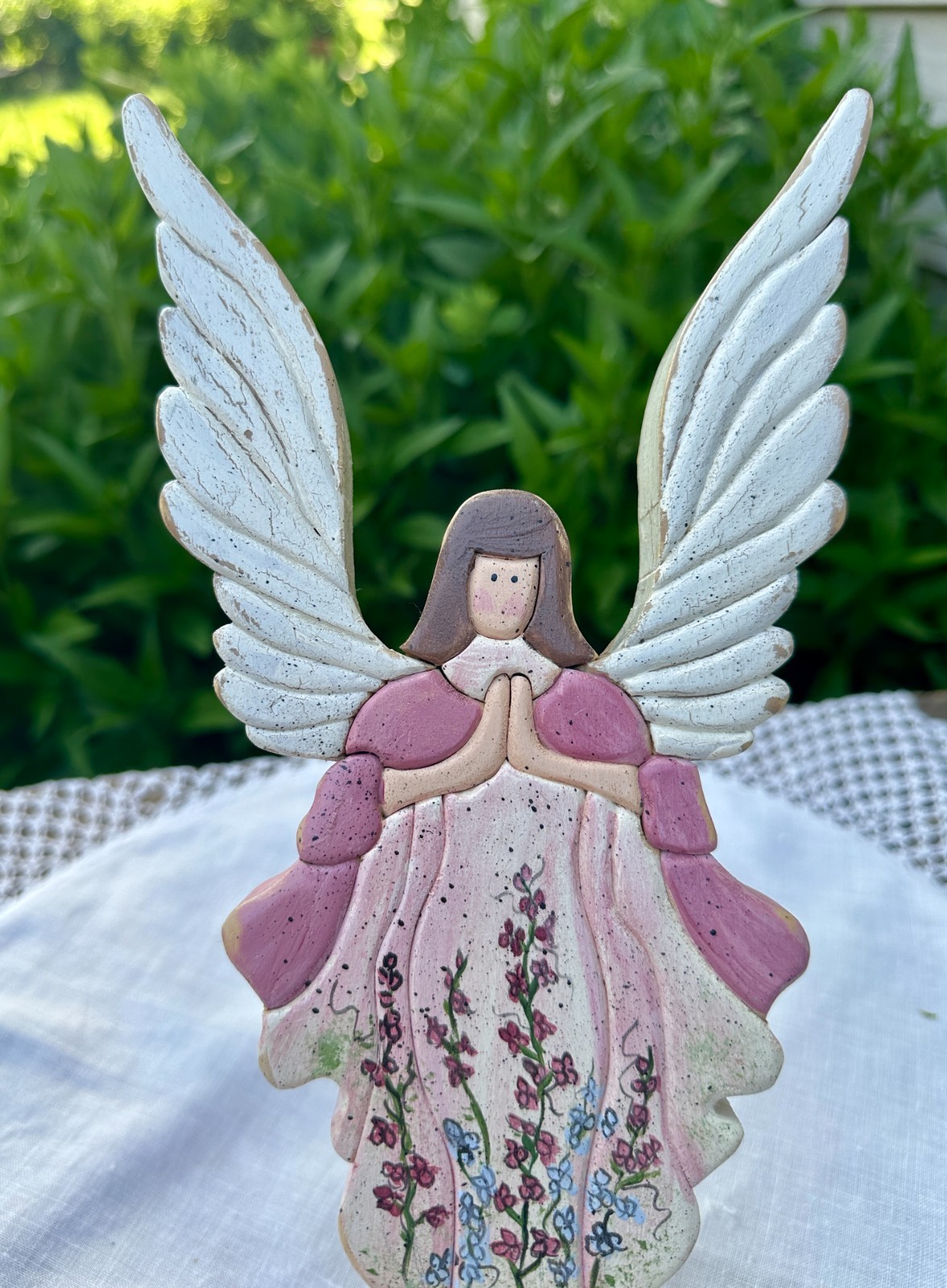 Handmade 3D Intarsia Mixed Wood Art Angel Plaque 11″x6.5″ Pink/White
