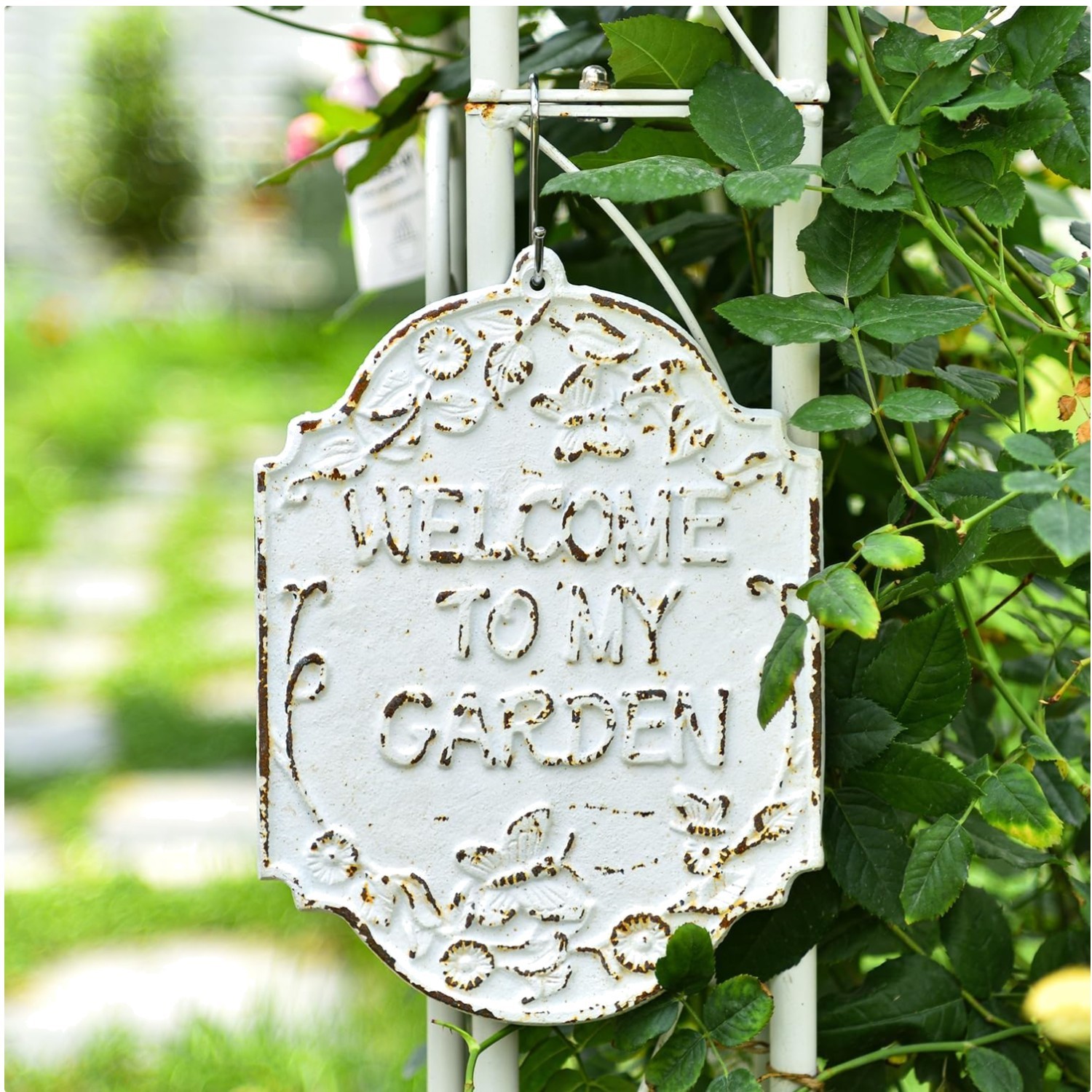 Beautiful Cast Iron Welcome Plaque – Rustic White