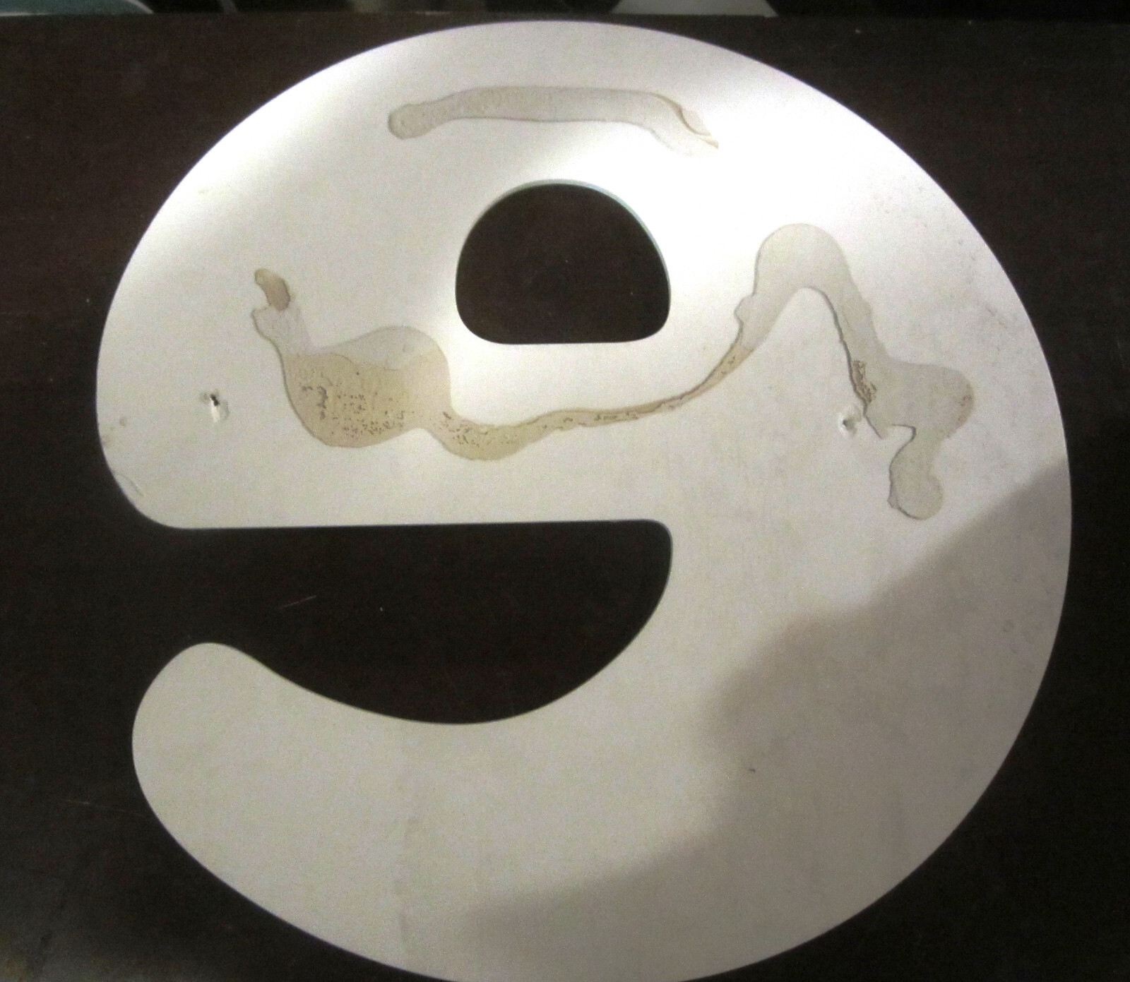 Large Plastic Letters Indoor / Outdoor 14″ Paint able “e” 1/4″ Thick
