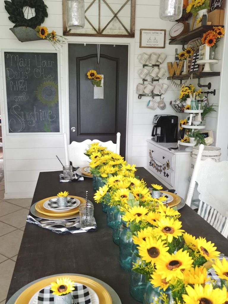 Using Sunflowers to Transition into Fall